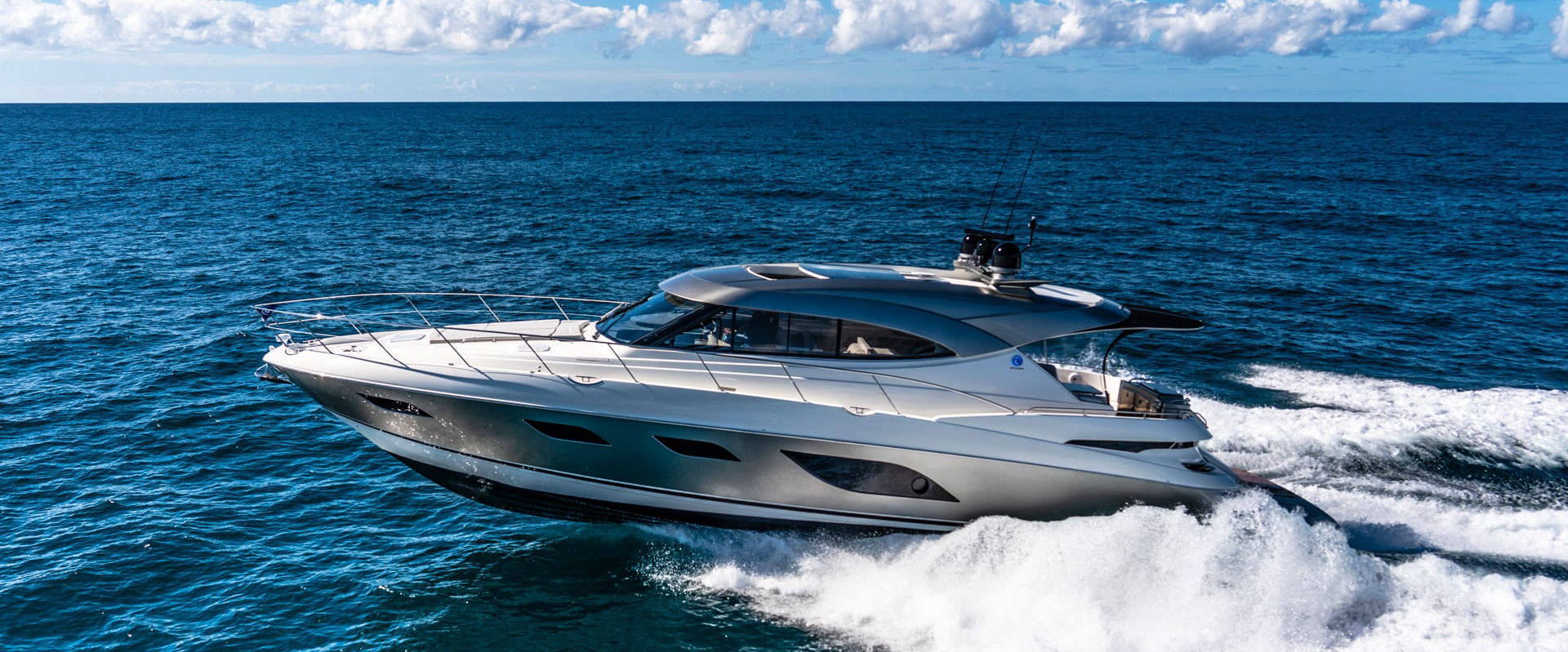 6000 SPORT YACHT